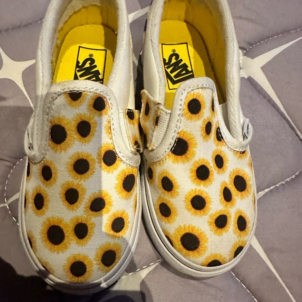 Toddler slip on vans with Velcro